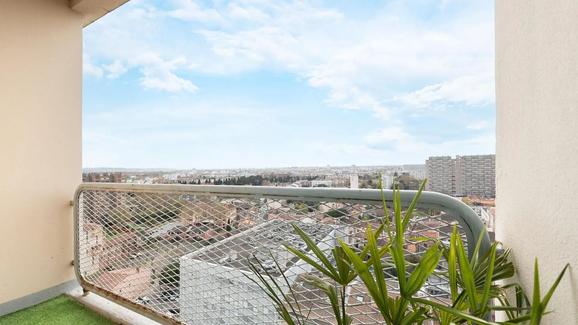 L Horizon Saint Cyprien Daire Toulouse Fransa